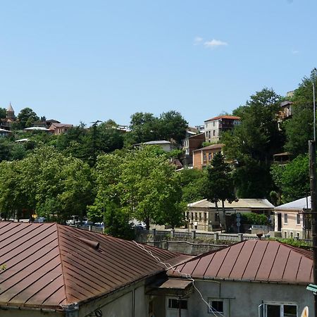 Dro Hotel Kutaisi Exteriör bild