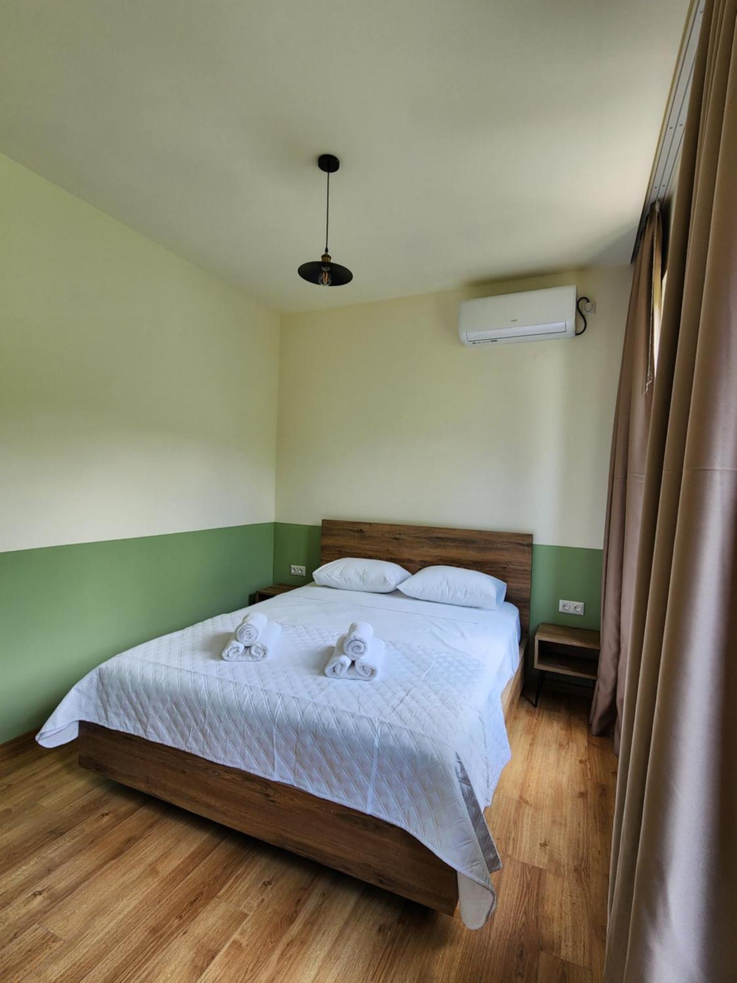 Dro Hotel Kutaisi Exteriör bild