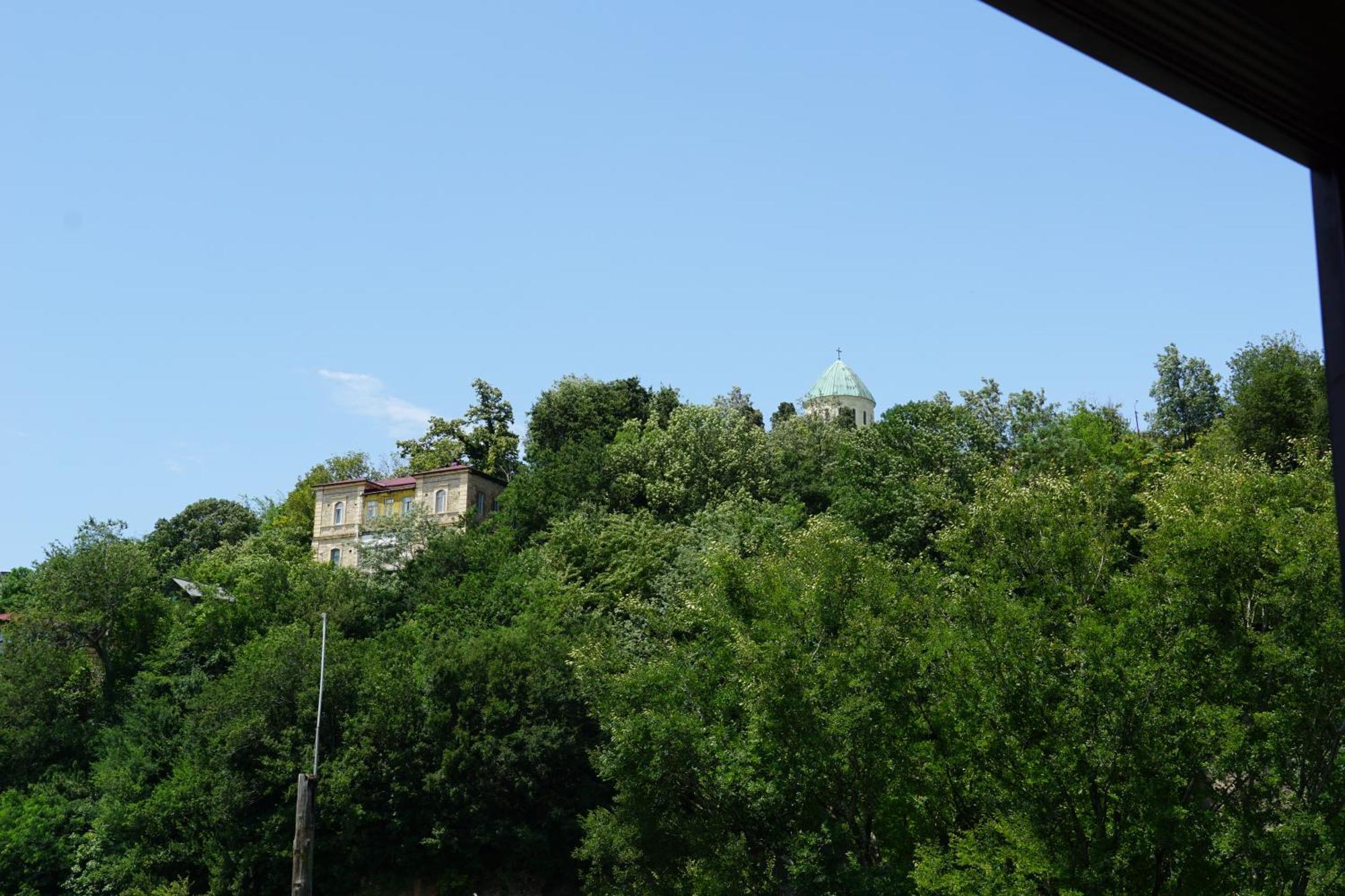 Dro Hotel Kutaisi Exteriör bild