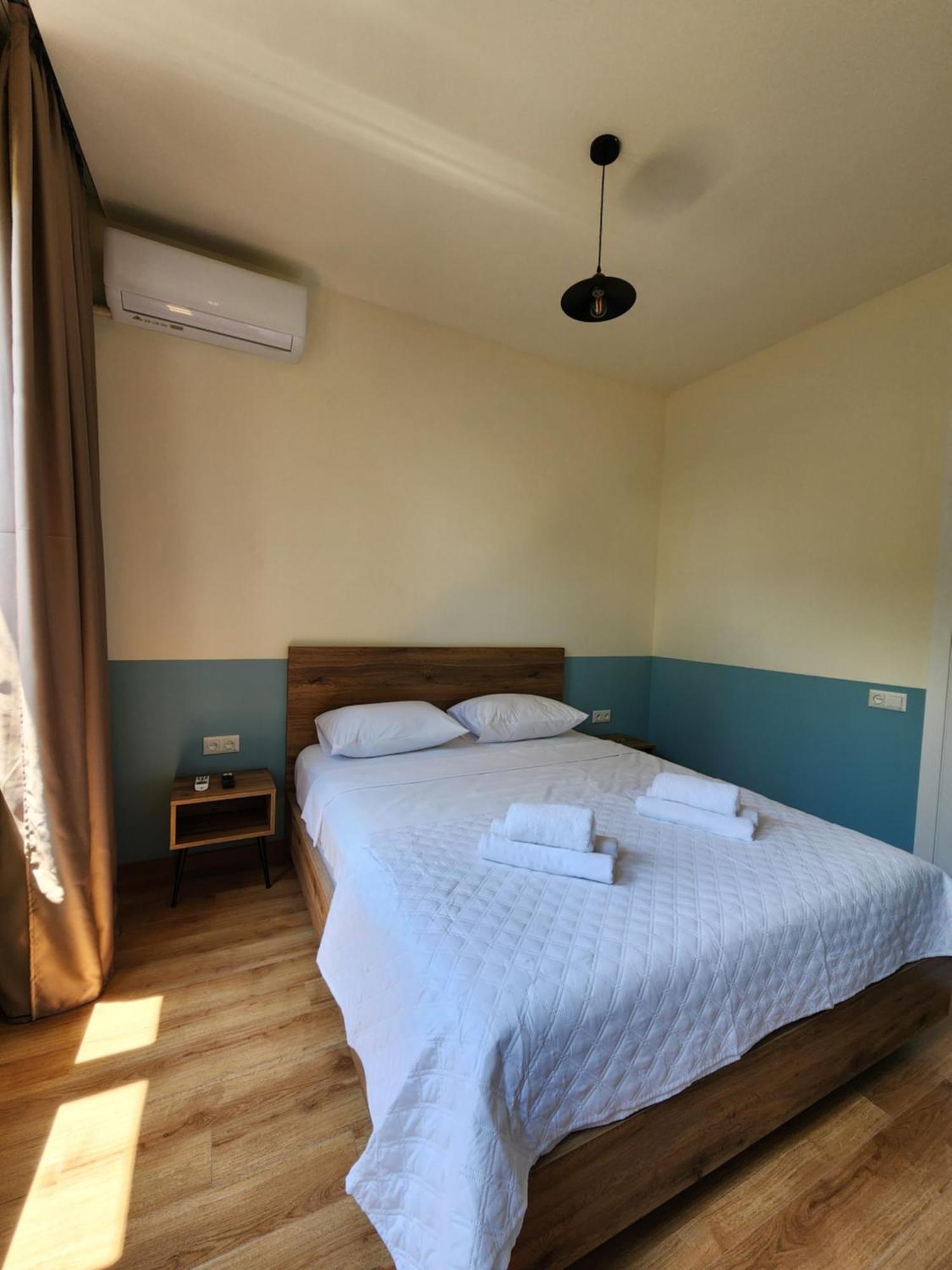 Dro Hotel Kutaisi Exteriör bild